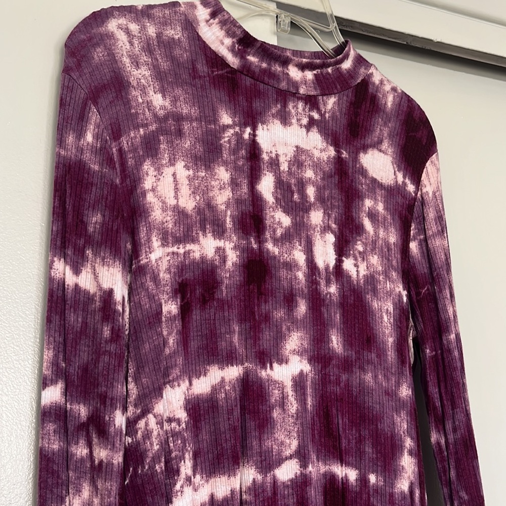 Tie dye mock neck long sleeve